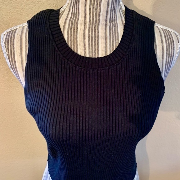 NWT TopShop Crop Top 10 Black Ribbed Sleeveless Round Neck Cotton Lycra Stretch - Picture 4 of 16